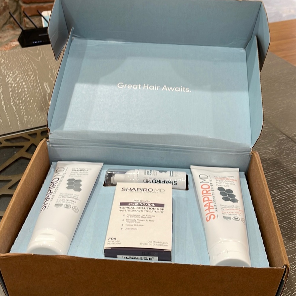 Shapiro MD Shampoo, Leah in conditioner, hair regrowth treatment, daily foamer